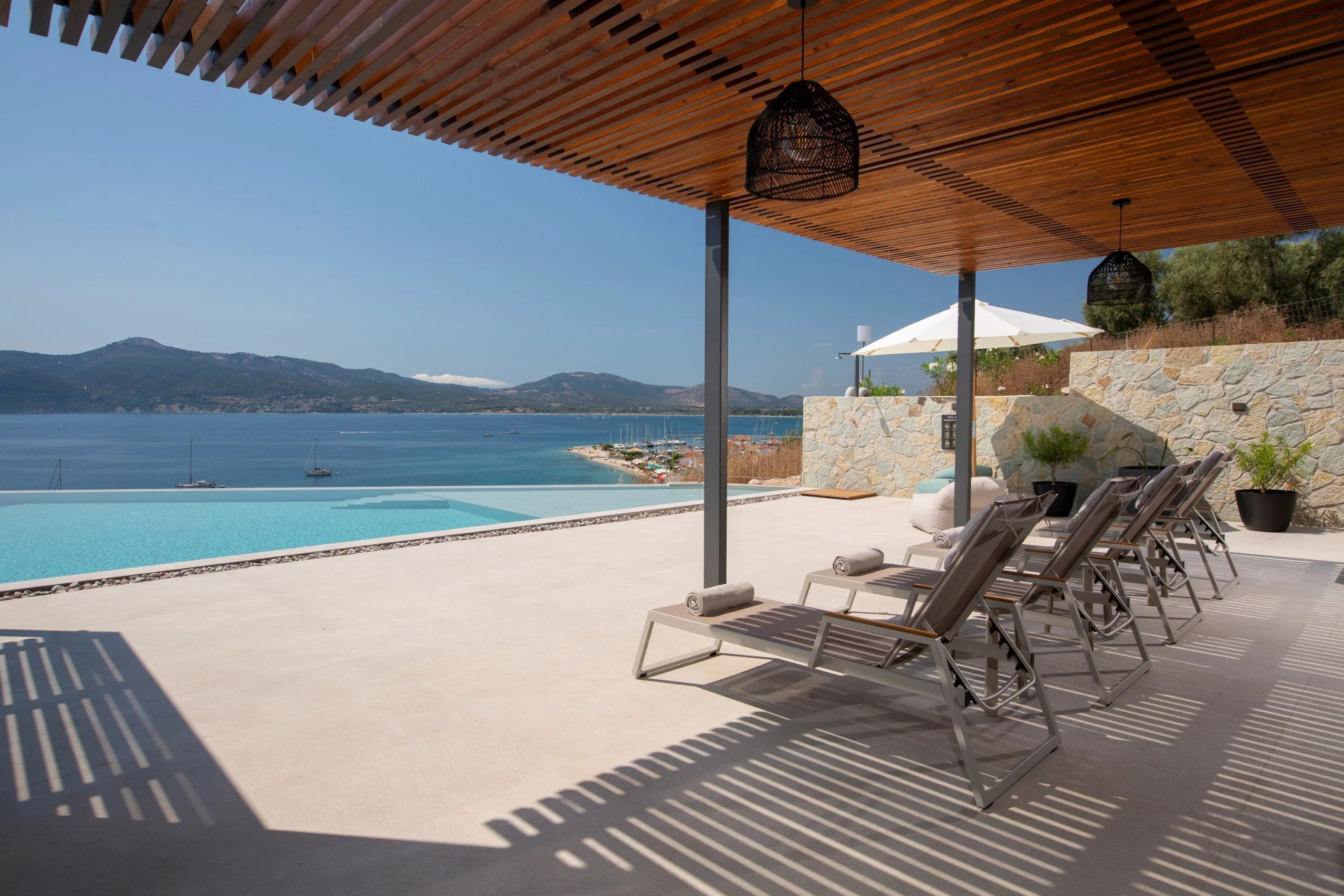 ZOE Sea View Villas