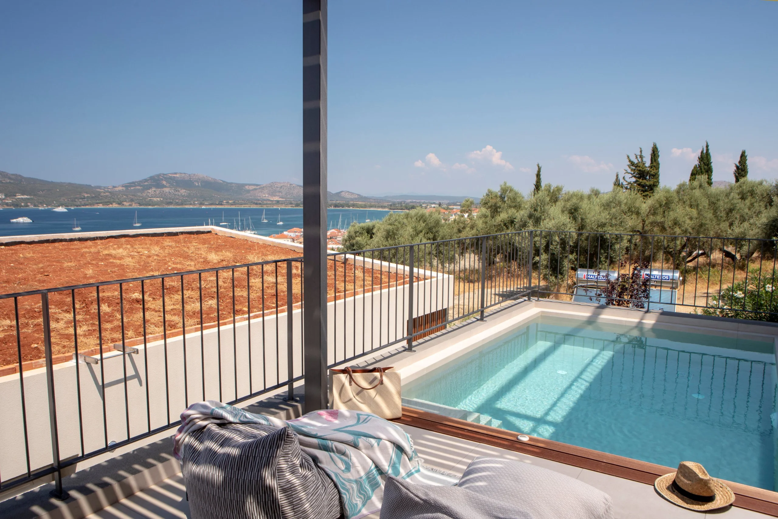 ZOE Sea View Villas B